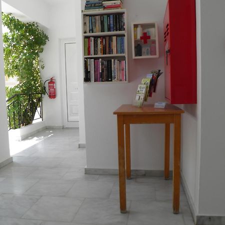 Christi Apartments Kalyves Esterno foto