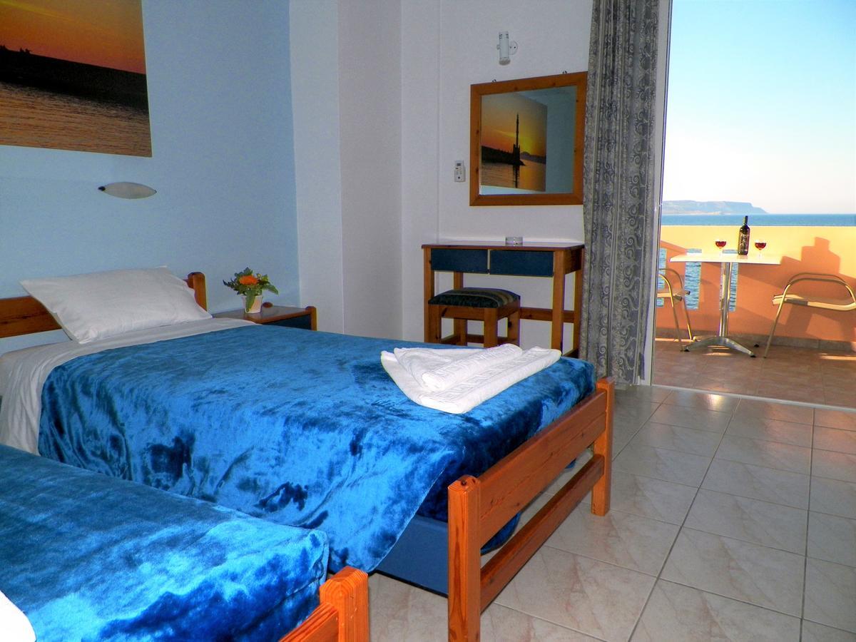 Christi Apartments Kalyves Esterno foto